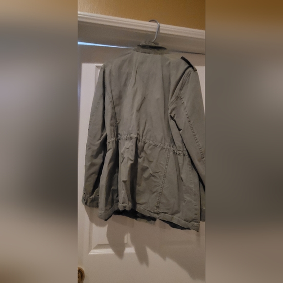 Levi's Olive Green Military Jacket - Picture 2 of 7